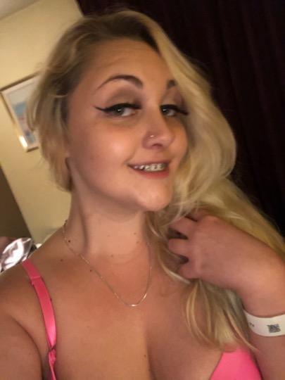 Escorts Greenville, North Carolina 💗Hot Horny Queen Available For Hookup💗BBJ💋Anal💋IN Call☎OUT Call Spacial☎CAR Date💚💜 I also Sell Photos And Videos🍑  24 -