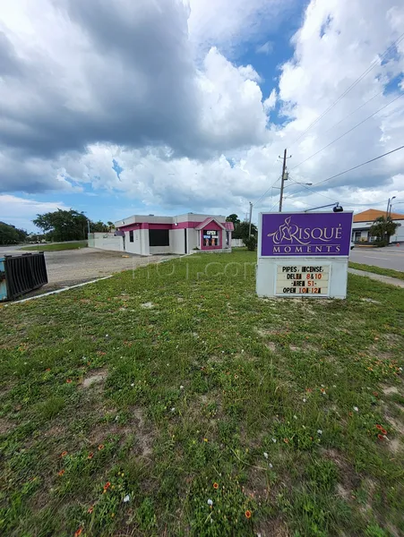 Sex Shops Fort Walton Beach, Florida Risque Moments - Ft Walton Beach