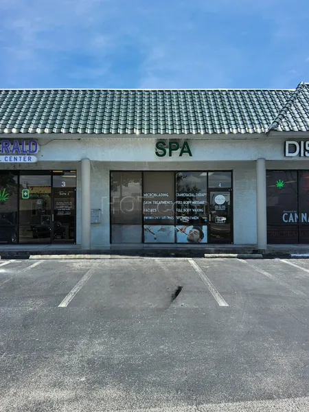 Massage Parlors Fort Myers, Florida Totally Bare Spa