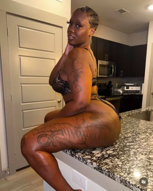 Escorts Plano, Texas Armanii