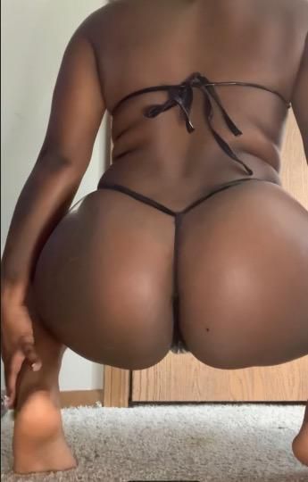 Escorts Omaha, Nebraska Here to have fun& make you cum to pleasure your every need! NO LOWBALLING! Only text if your sure❗✨🤤 INCALL🤳🏾 CAR ACTION