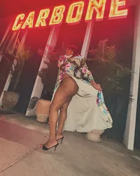 Escorts Dallas, Texas ROXIE VISITING