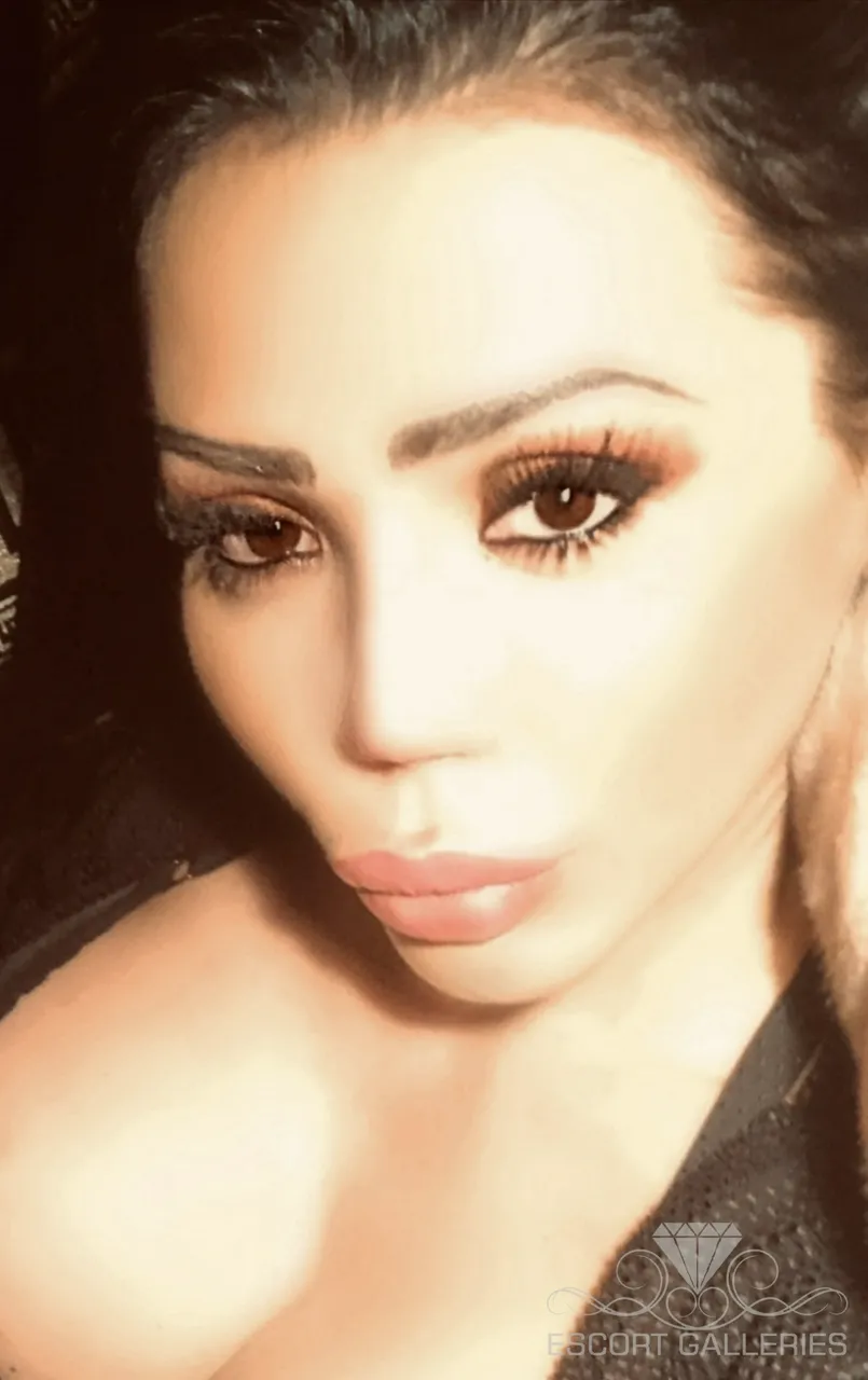 Escorts Dusseldorf, Germany Stacey