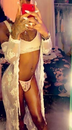 Escorts Watertown, New York I'm available for both incall and outcall services