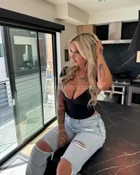 Escorts Lincoln, Nebraska AVAILABLE TO MEET UP NOW 💘🥰 LICENSED AND DISCREET