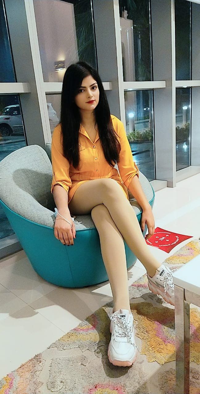 Escorts Dubai, United Arab Emirates Ayesha Indian Girl