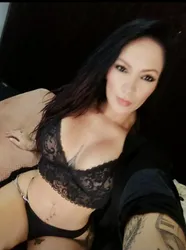 Escorts Providence, Rhode Island Hi, I'm sexy a mature woman, delicate passionate,very tasty, available