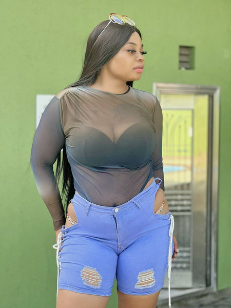 Call girl Lagos
