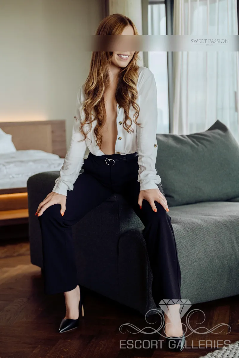 Escorts Dusseldorf, Germany Lilliana - Sweet Passion Escort