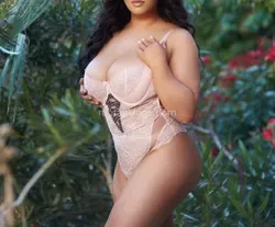 Escorts Seattle, Washington SEXY THICK LATINA BOMBSHELL 💦🍑 CURVY AND WET, HARD