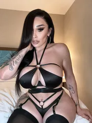 Escorts Santa Ana, California Tsmia