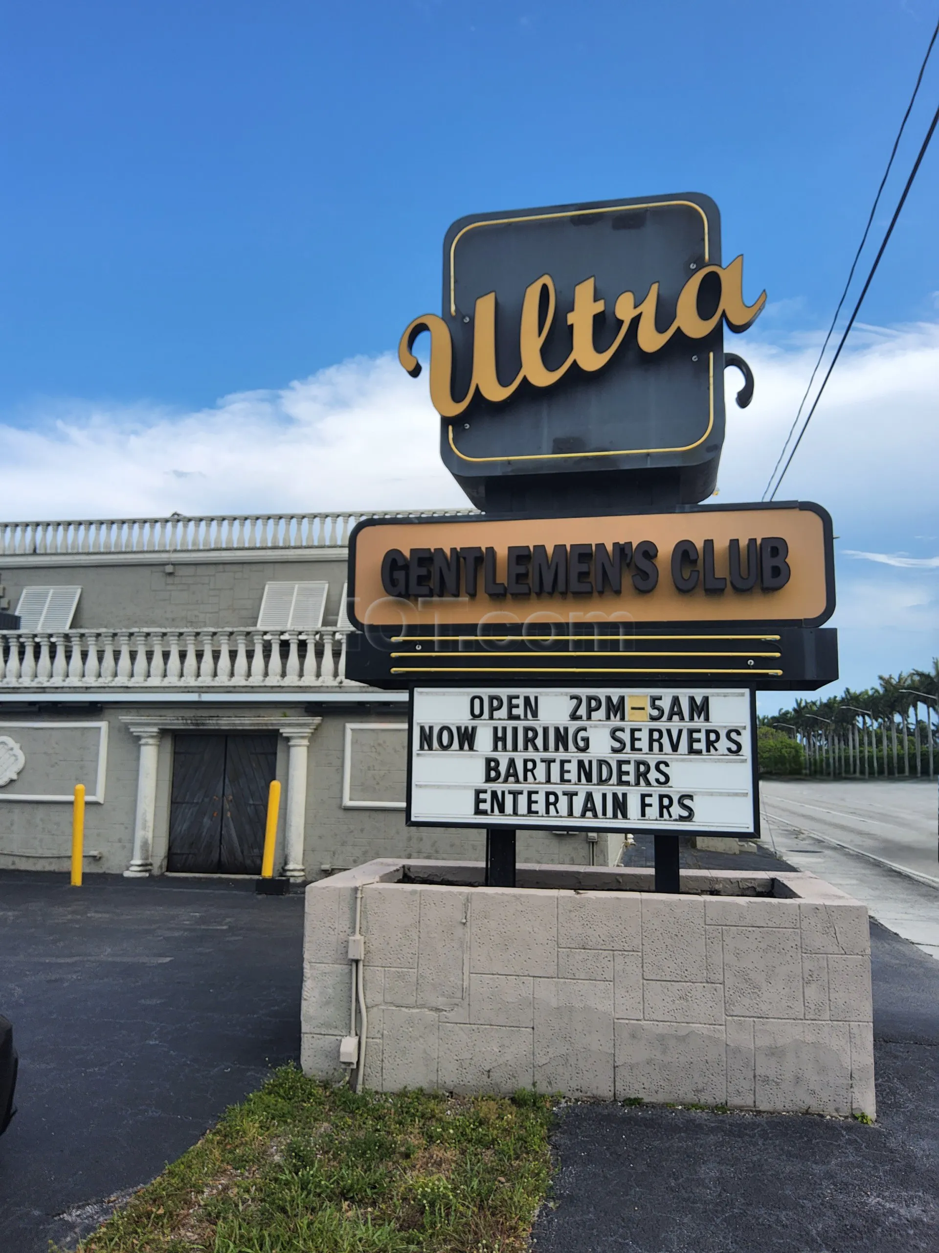 West Palm Beach, Florida Ultra Gentlemen's Club