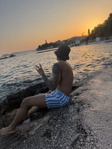 Escorts Amsterdam, Netherlands Addamms