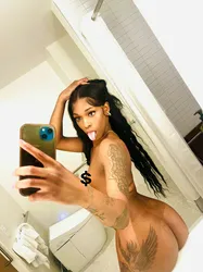 Escorts Hollywood, Florida LEXII_