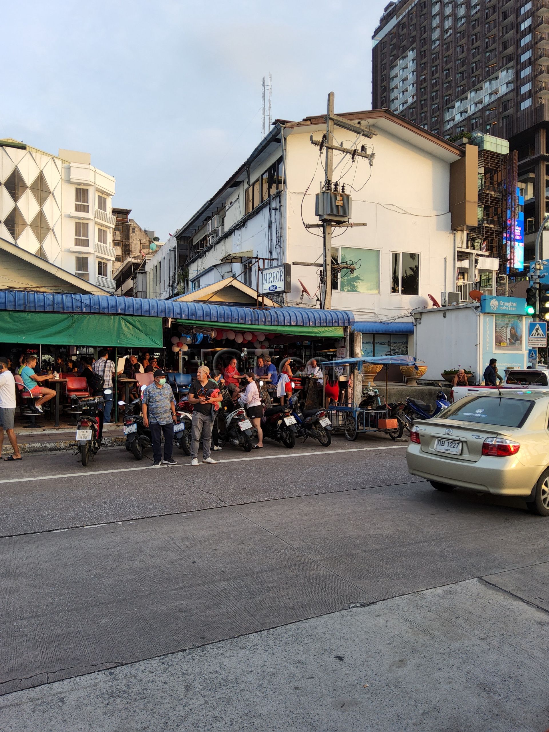 Pattaya, Thailand Mirror Bar